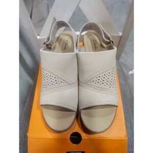 Clarks Emily2 Mist Sand Nubuck Leather Slingback Sandals Heels Womens 11W Wide